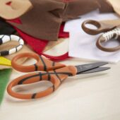 Kép 4/7 - Fiskars gyerekolló kosárlabda motívummal, 13 cm 3