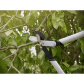 Kép 6/7 - Fiskars PowerGearXfém fogaskerekes ágvágó (S) méret