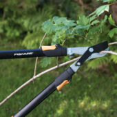 Kép 4/6 - Fiskars Solid L13 teleszkópos ágvágó, 53-83cm, 45mm