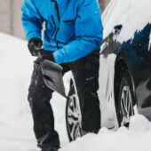 Kép 2/4 - Fiskars Solid Autós lapát