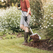 Kép 4/8 - Fiskars Xact lapát, 130cm