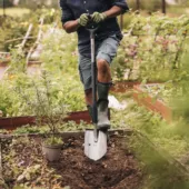 Kép 6/8 - Fiskars Comfort hegyes ásó