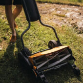 Kép 9/13 - Fiskars StaySharp™ Max kézi fűnyíró, 60 cm