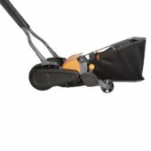 Kép 2/5 - Fiskars StaySharp Max fűgyűjtő