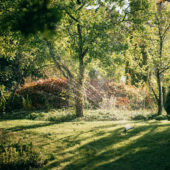 Kép 7/15 - Fiskars X-Series Oszcilláló esőztető (S-L)