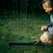 Kép 10/15 - Fiskars X-Series Oszcilláló esőztető (S-L)