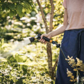 Kép 2/10 - Fiskars FiberComp locsolópisztoly, 3-funkciós, markolatvezérlésű