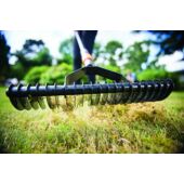 Kép 6/7 - Fiskars QuikFit levegőztető gereblye fej