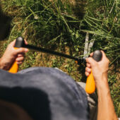 Kép 3/6 - Fiskars PowerLever GS53 fű- és sövénynyíró