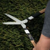 Kép 4/7 - Fiskars Quantum sövénynyíró HS102