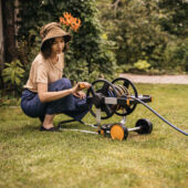 Kép 3/7 - Fiskars tömlőkocsi kerekekkel XL, üres
