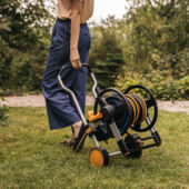 Kép 5/12 - Fiskars manuális tömlőkocsi XL, kerékkel, tartozékokkal, 20m 1/2&quot;-os tömlővel
