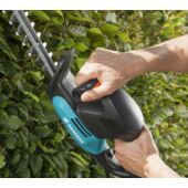 Kép 4/4 - Gardena Elektromos sövénynyíró EasyCut 500/55