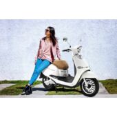 Kép 3/14 - Hecht citis white metálfehér akkumulátoros robogó