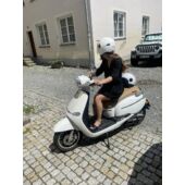 Kép 4/14 - Hecht citis white metálfehér akkumulátoros robogó