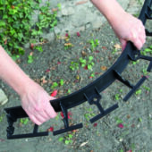 Kép 1/16 - Nortene Border ( Interbord ) Fixing Peg ágyás-gyepszegély