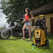 Kép 4/4 - Riwall REPW 180 RC SET magasnyomású mosó távvezérléssel, 180bar, 2.4kW