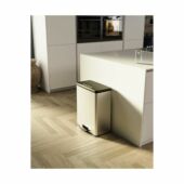 Kép 2/2 - Curver Deco-bin pedálos szemetes, 65l, ezüst
