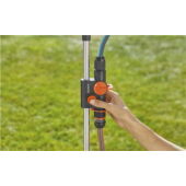 Kép 5/6 -  Kényelmes, fokozatmentes magasságállítás  Mindig megfelelő magasságban: a zuhanyrúd nyomókapcsolójának megnyomásával könnyen beállíthatja a zuhanyfej kívánt magasságát.