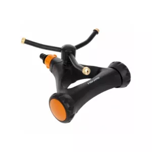 Fiskars örvényes esőztető, fémből, kerekekkel