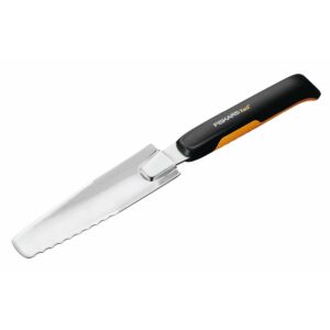 Fiskars Xact™ gyomkiszedő