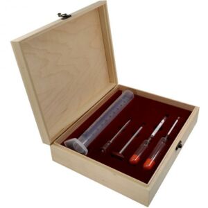 Borászkészlet fa dobozban