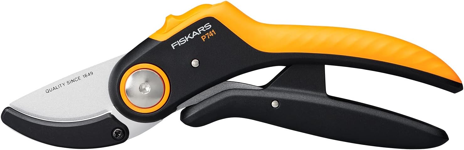 Fiskars Plus metszőolló, rávágó P741